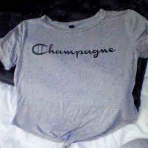 T-shirt / small / gray